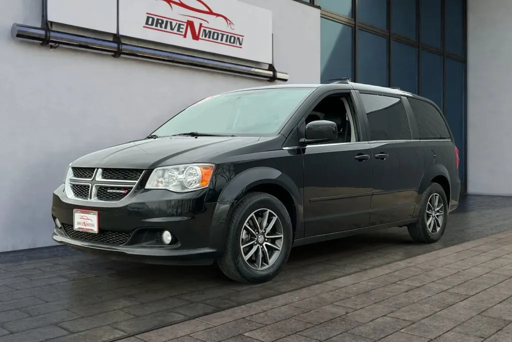 More photos of 2016 Dodge Grand Caravan Passenger SXT Plus Minivan 4D at Drive N-Motion Greeley, CO
