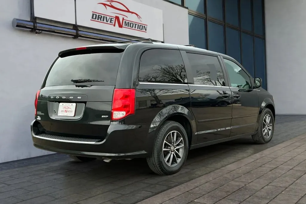 More photos of 2016 Dodge Grand Caravan Passenger SXT Plus Minivan 4D at Drive N-Motion Greeley, CO