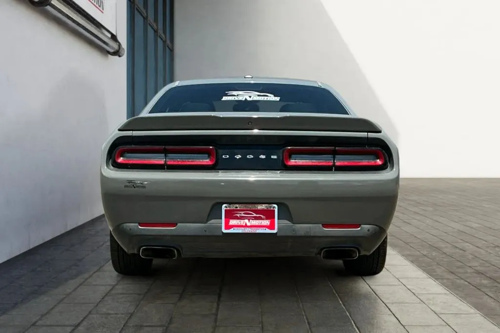 More photos of 2018 Dodge Challenger R/T Coupe 2D at Drive N-Motion Greeley, CO