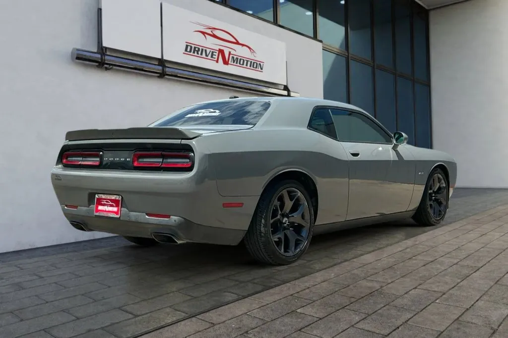 More photos of 2018 Dodge Challenger R/T Coupe 2D at Drive N-Motion Greeley, CO