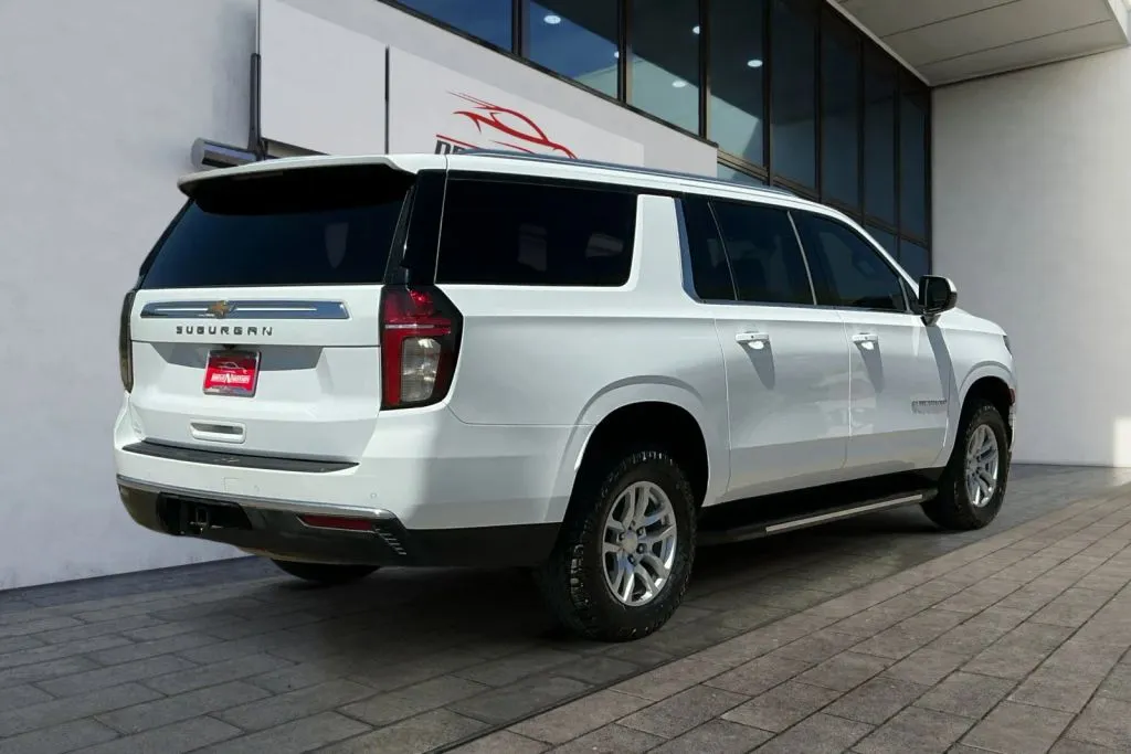 More photos of 2022 Chevrolet Suburban LS Sport Utility 4D at Drive N-Motion Greeley, CO