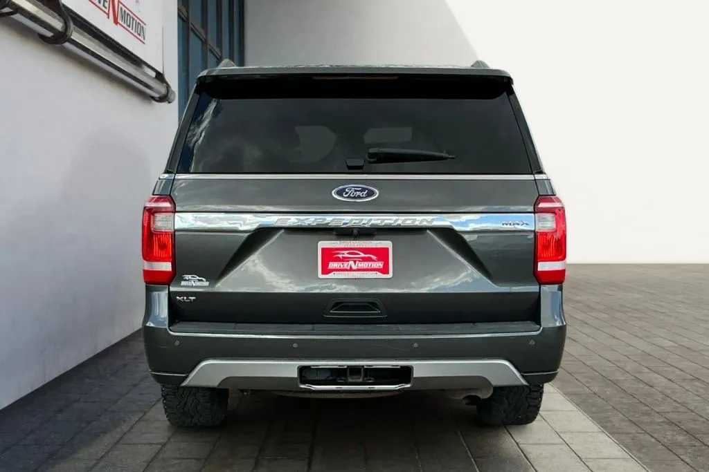 More photos of 2018 Ford Expedition MAX XLT Sport Utility 4D at Drive N-Motion Greeley, CO