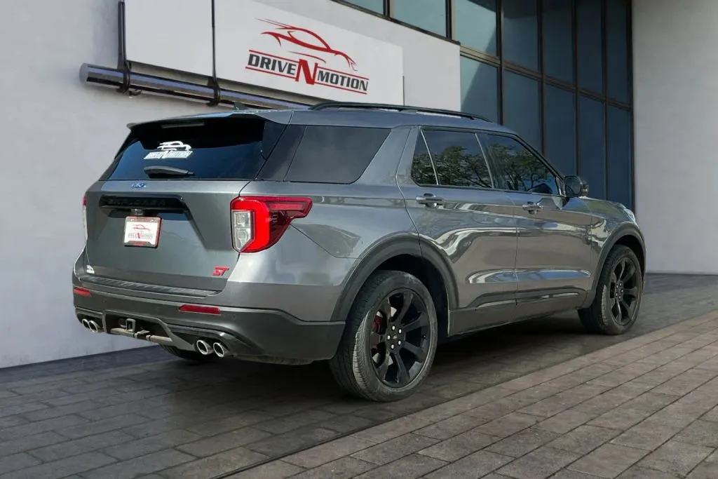 More photos of 2023 Ford Explorer ST Sport Utility 4D at Drive N-Motion Greeley, CO