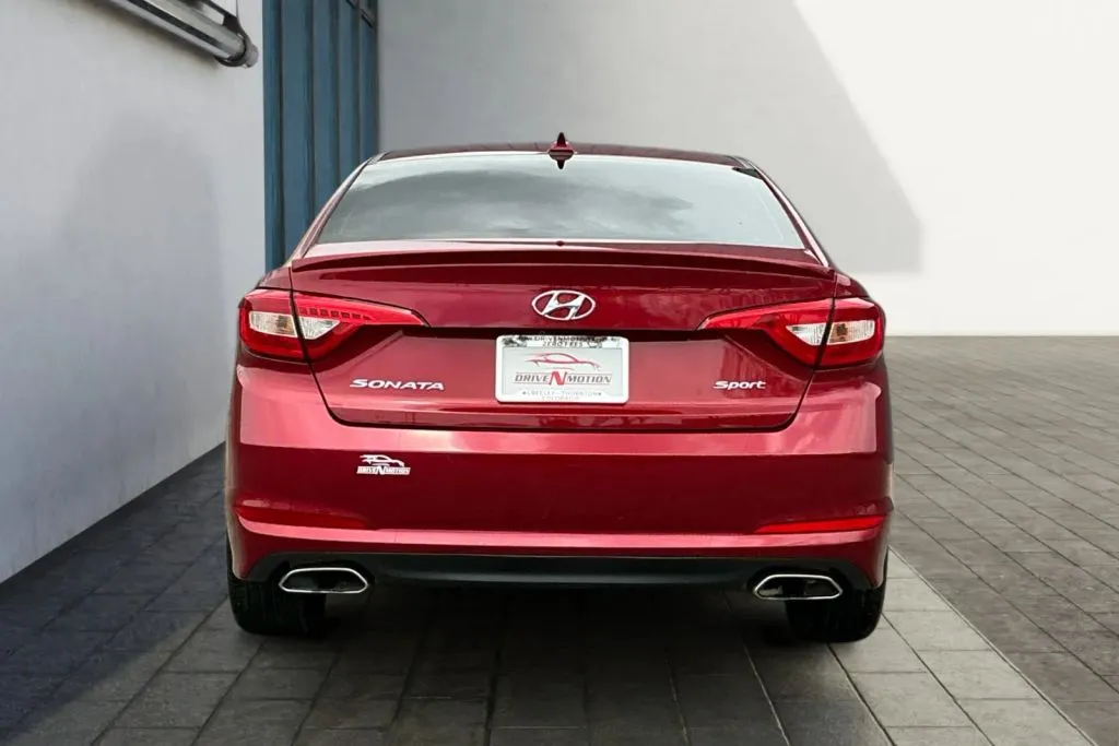 More photos of 2015 Hyundai Sonata Sport Sedan 4D at Drive N-Motion Greeley, CO