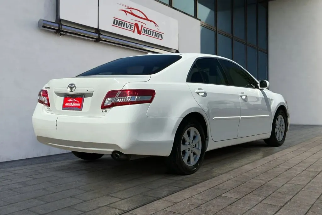More photos of 2011 Toyota Camry LE Sedan 4D at Drive N-Motion Greeley, CO