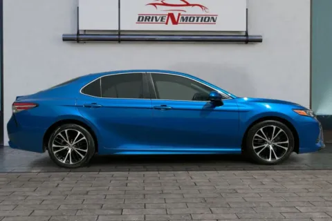 Another view of 2019 Toyota Camry SE Sedan 4D for sale in Greeley, CO at Drive N-Motion Greeley