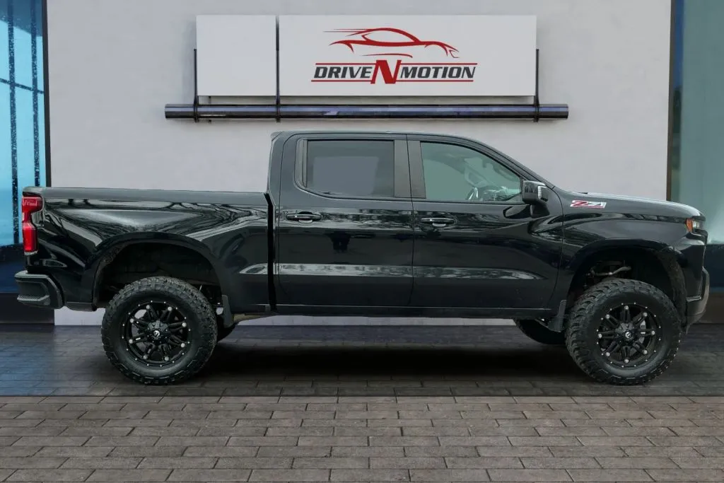 Another view of 2019 Chevrolet Silverado 1500 Crew Cab RST Pickup 4D 5 3/4 ft for sale in Greeley, CO at Drive N-Motion Greeley