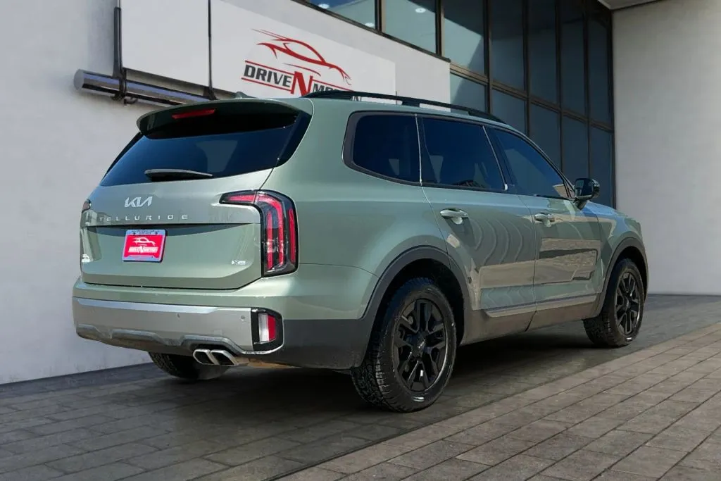More photos of 2023 Kia Telluride SX X-Pro Sport Utility 4D at Drive N-Motion Greeley, CO