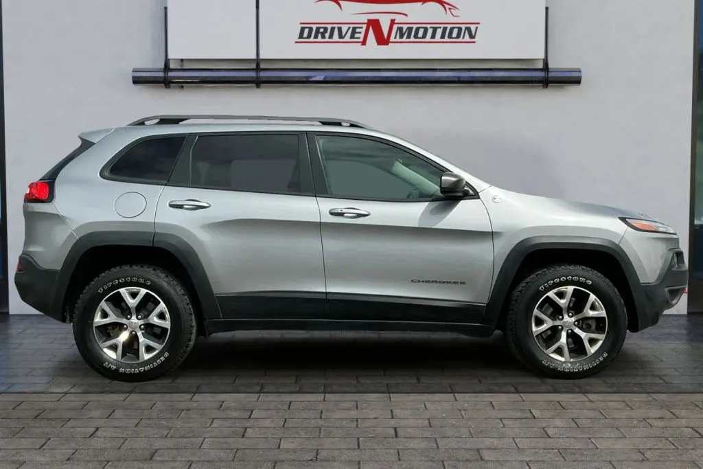 Another view of 2016 Jeep Cherokee TrailHawk Sport Utility 4D for sale in Greeley, CO at Drive N-Motion Greeley