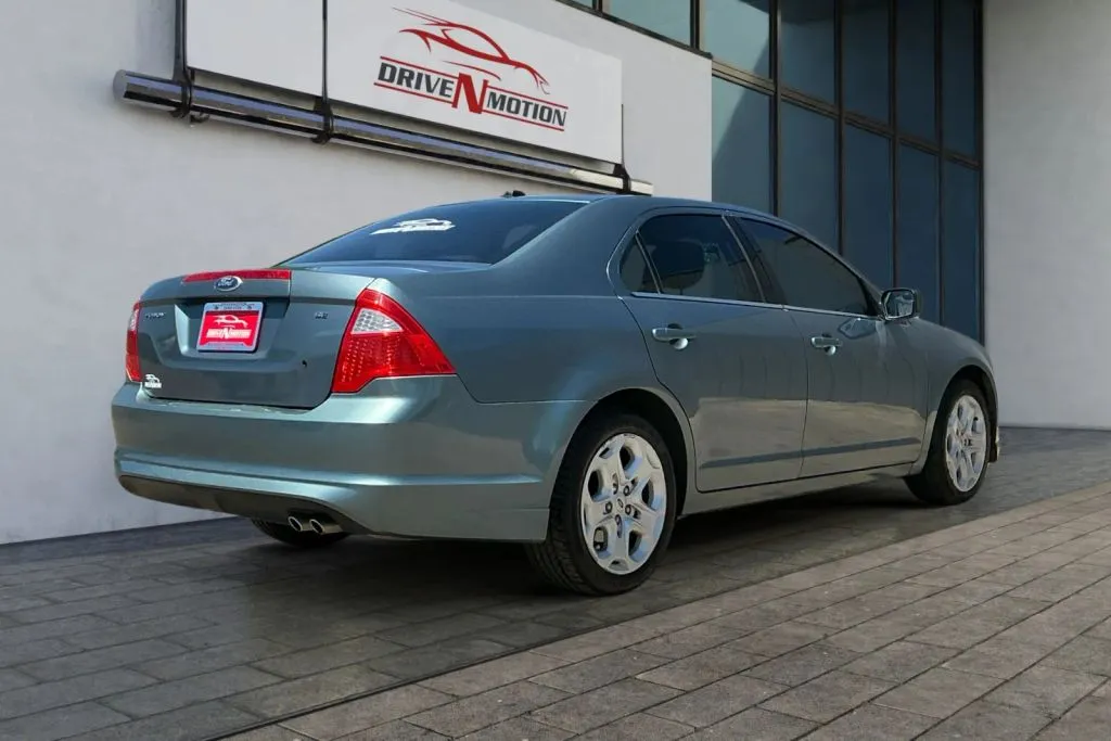 More photos of 2011 Ford Fusion SE Sedan 4D at Drive N-Motion Greeley, CO