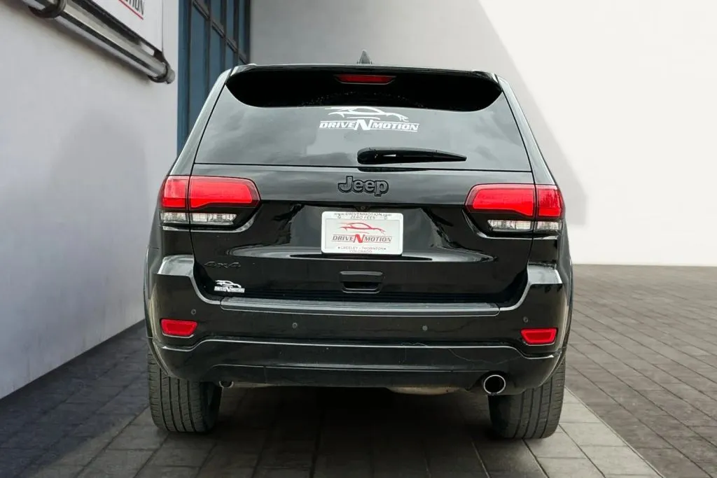 More photos of 2019 Jeep Grand Cherokee Altitude Sport Utility 4D at Drive N-Motion Greeley, CO