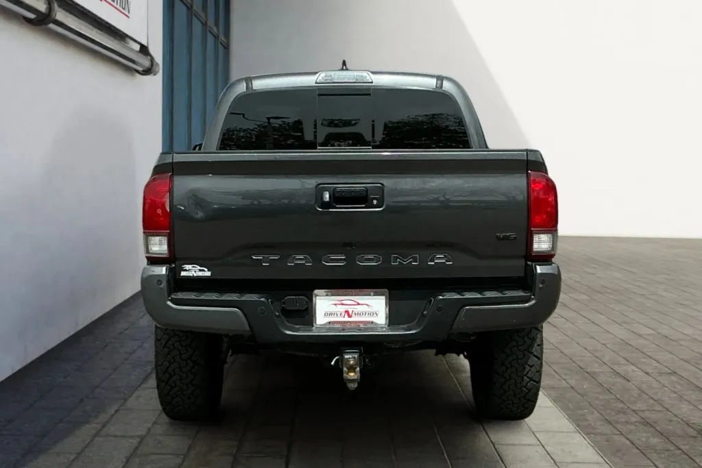 More photos of 2019 Toyota Tacoma Double Cab TRD Off-Road Pickup 4D 5 ft at Drive N-Motion Greeley, CO