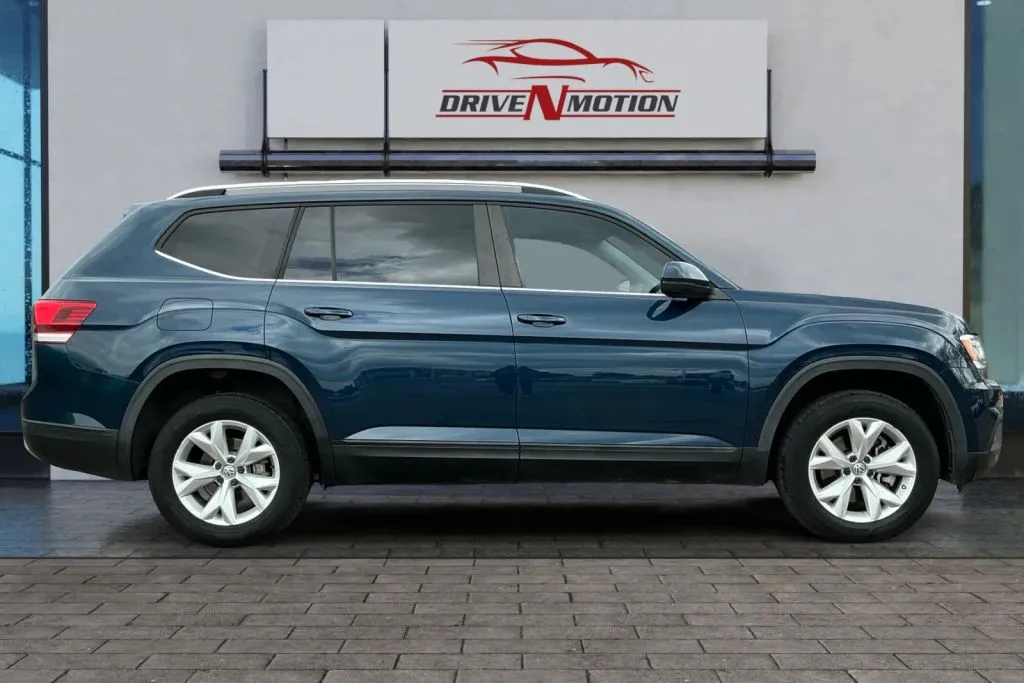 Another view of 2019 Volkswagen Atlas SE Sport Utility 4D for sale in Greeley, CO at Drive N-Motion Greeley