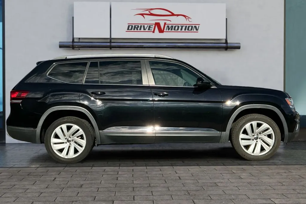 Another view of 2020 Volkswagen Atlas SEL Sport Utility 4D for sale in Greeley, CO at Drive N-Motion Greeley