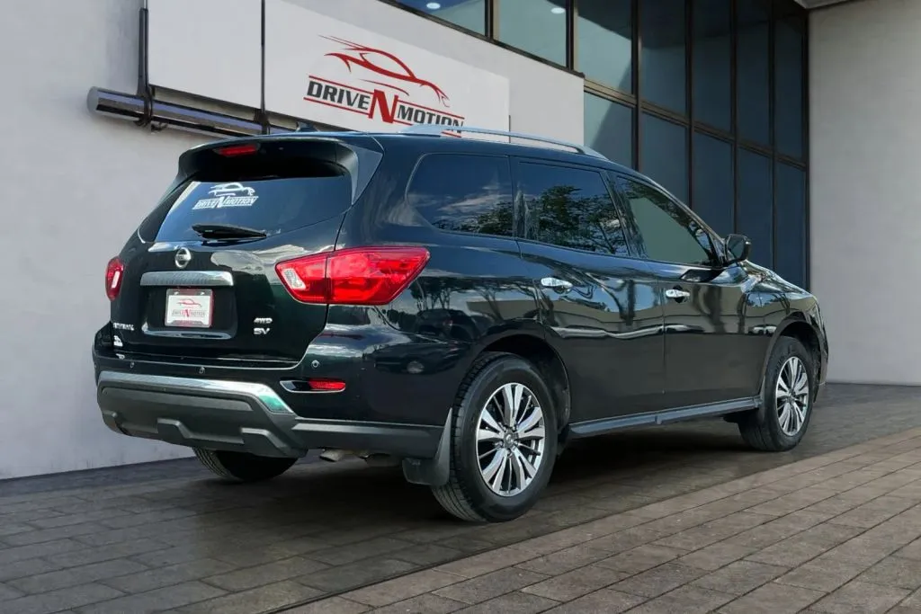 More photos of 2019 Nissan Pathfinder SV Sport Utility 4D at Drive N-Motion Greeley, CO