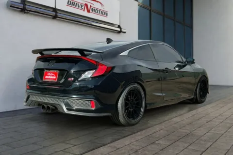 More photos of 2019 Honda Civic Si Coupe 2D at Drive N-Motion Greeley, CO