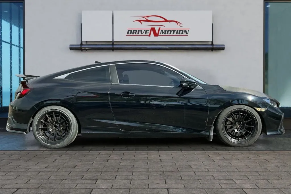 Another view of 2019 Honda Civic Si Coupe 2D for sale in Greeley, CO at Drive N-Motion Greeley