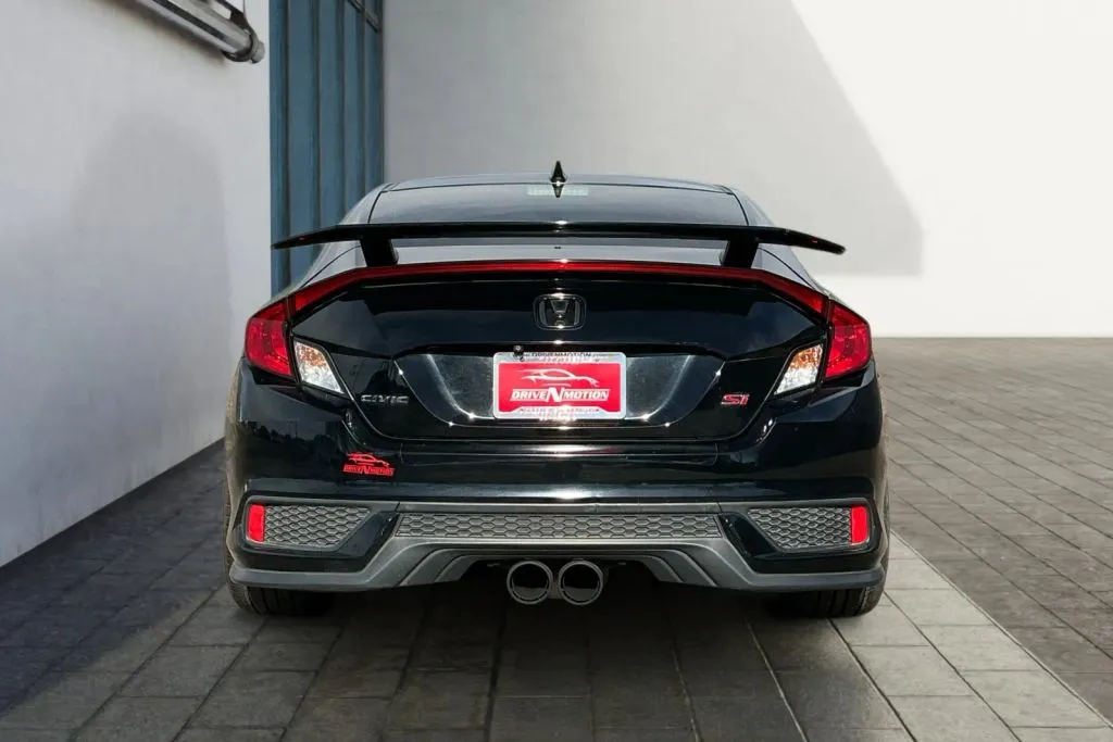 More photos of 2019 Honda Civic Si Coupe 2D at Drive N-Motion Greeley, CO