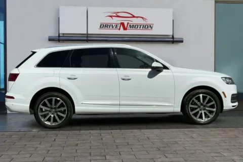 Another view of 2019 Audi Q7 55 TFSI Prestige Sport Utility 4D for sale in Greeley, CO at Drive N-Motion Greeley