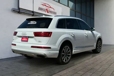 More photos of 2019 Audi Q7 55 TFSI Prestige Sport Utility 4D at Drive N-Motion Greeley, CO