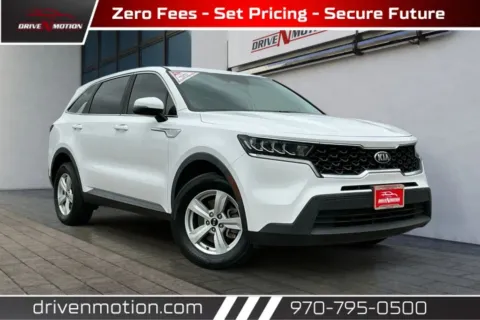 White 2021 Kia Sorento LX Sport Utility 4D for sale in Greeley, CO