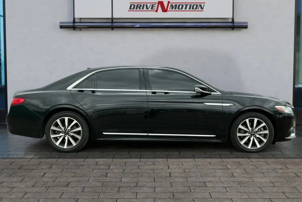 Another view of 2018 Lincoln Continental Premiere Sedan 4D for sale in Greeley, CO at Drive N-Motion Greeley