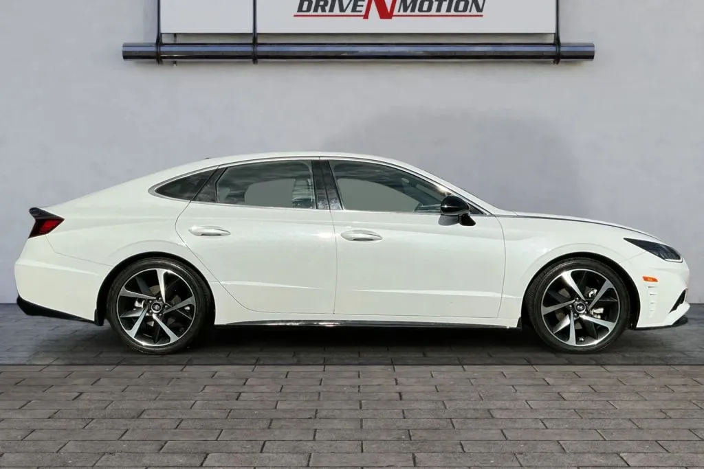 Another view of 2021 Hyundai Sonata SEL Plus Sedan 4D for sale in Greeley, CO at Drive N-Motion Greeley