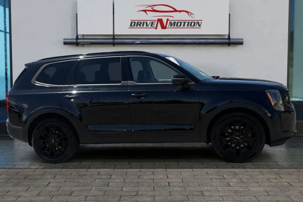 Another view of 2022 Kia Telluride EX Sport Utility 4D for sale in Greeley, CO at Drive N-Motion Greeley
