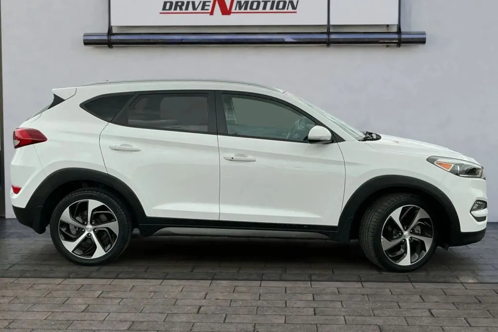 Another view of 2016 Hyundai Tucson Sport SUV 4D for sale in Greeley, CO at Drive N-Motion Greeley