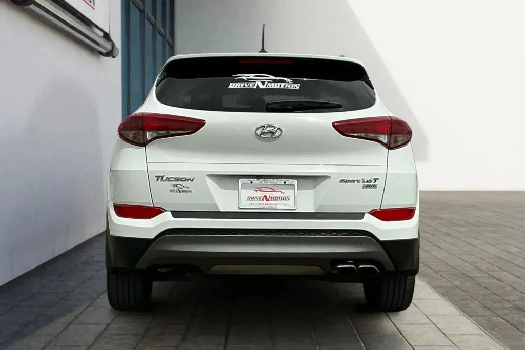 More photos of 2016 Hyundai Tucson Sport SUV 4D at Drive N-Motion Greeley, CO