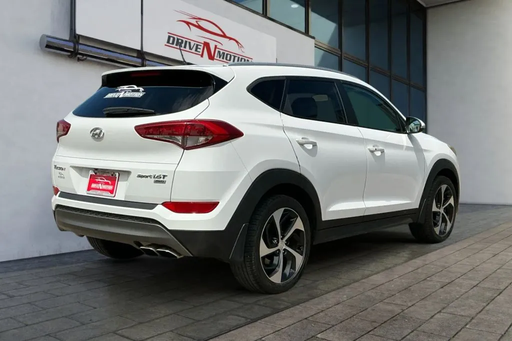 More photos of 2016 Hyundai Tucson Sport SUV 4D at Drive N-Motion Greeley, CO
