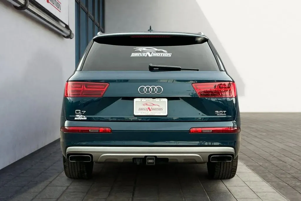 More photos of 2018 Audi Q7 3.0T Premium Plus Sport Utility 4D at Drive N-Motion Greeley, CO