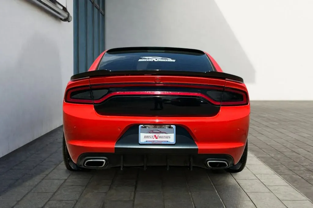 More photos of 2019 Dodge Charger SXT Sedan 4D at Drive N-Motion Greeley, CO