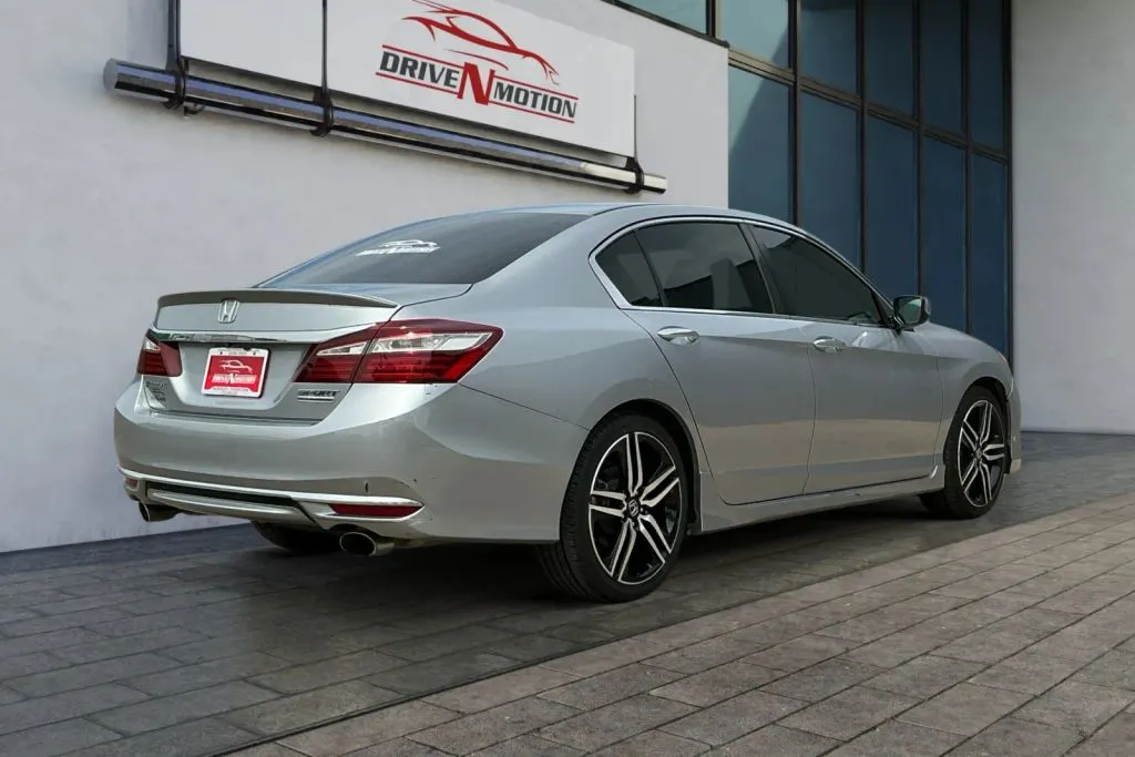 More photos of 2017 Honda Accord Sport SE Sedan 4D at Drive N-Motion Greeley, CO