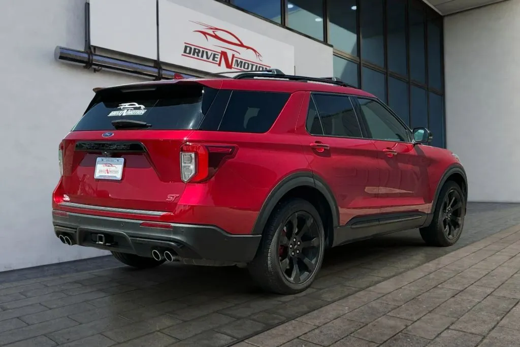 More photos of 2020 Ford Explorer ST Sport Utility 4D at Drive N-Motion Greeley, CO