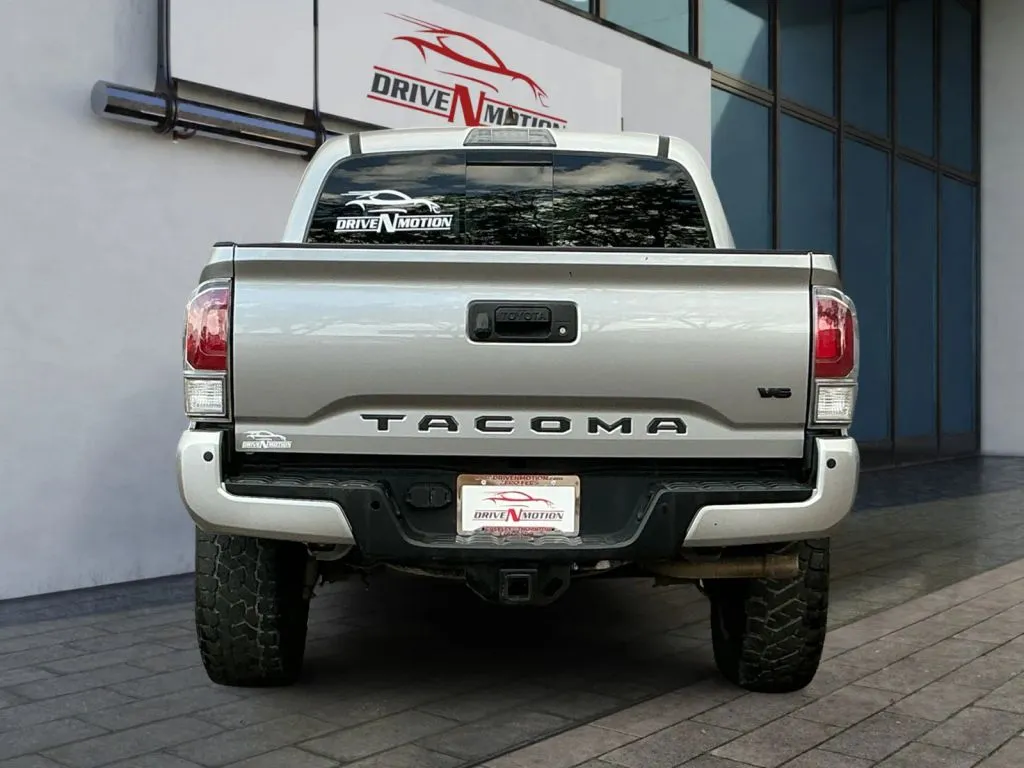 More photos of 2020 Toyota Tacoma Double Cab TRD Off-Road Pickup 4D 5 ft at Drive N-Motion Greeley, CO