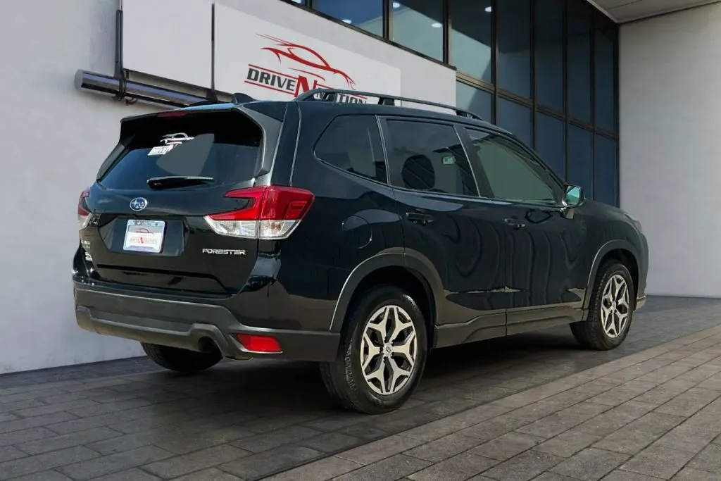 More photos of 2023 Subaru Forester Premium Sport Utility 4D at Drive N-Motion Greeley, CO
