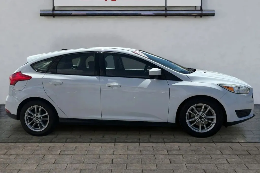 Another view of 2018 Ford Focus SE Hatchback 4D for sale in Greeley, CO at Drive N-Motion Greeley