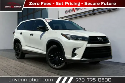 White 2019 Toyota Highlander SE Sport Utility 4D for sale in Greeley, CO