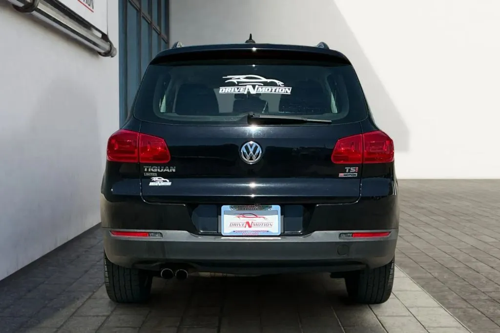 More photos of 2017 Volkswagen Tiguan Limited 2.0T 4Motion Sport Utility 4D at Drive N-Motion Greeley, CO