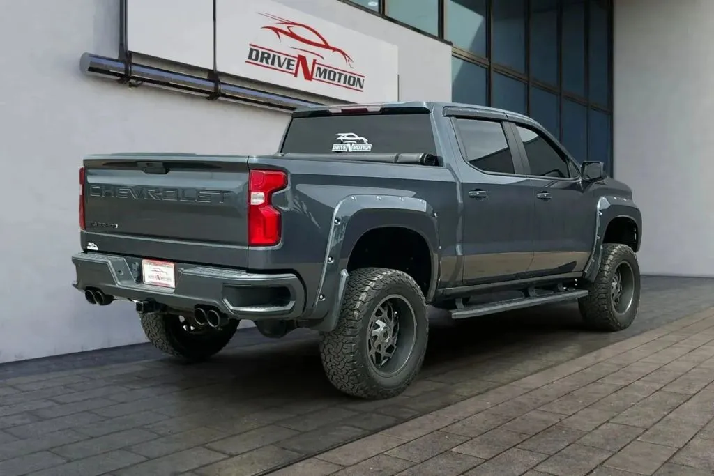 More photos of 2019 Chevrolet Silverado 1500 Crew Cab RST Pickup 4D 5 3/4 ft at Drive N-Motion Greeley, CO