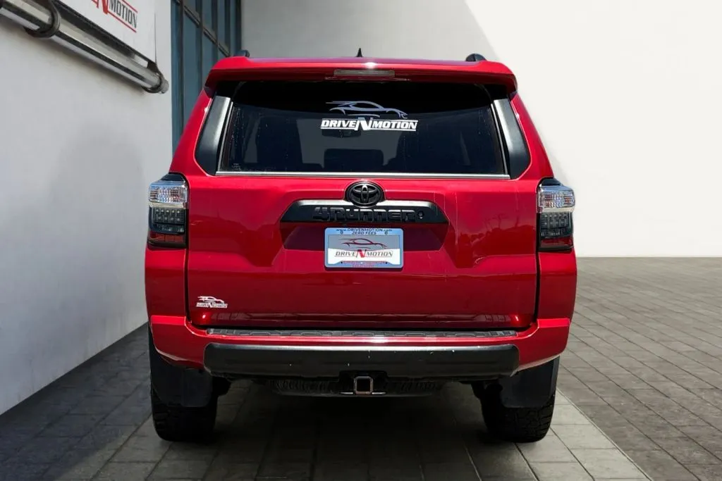 More photos of 2019 Toyota 4Runner TRD Off-Road Premium Sport Utility 4D at Drive N-Motion Greeley, CO