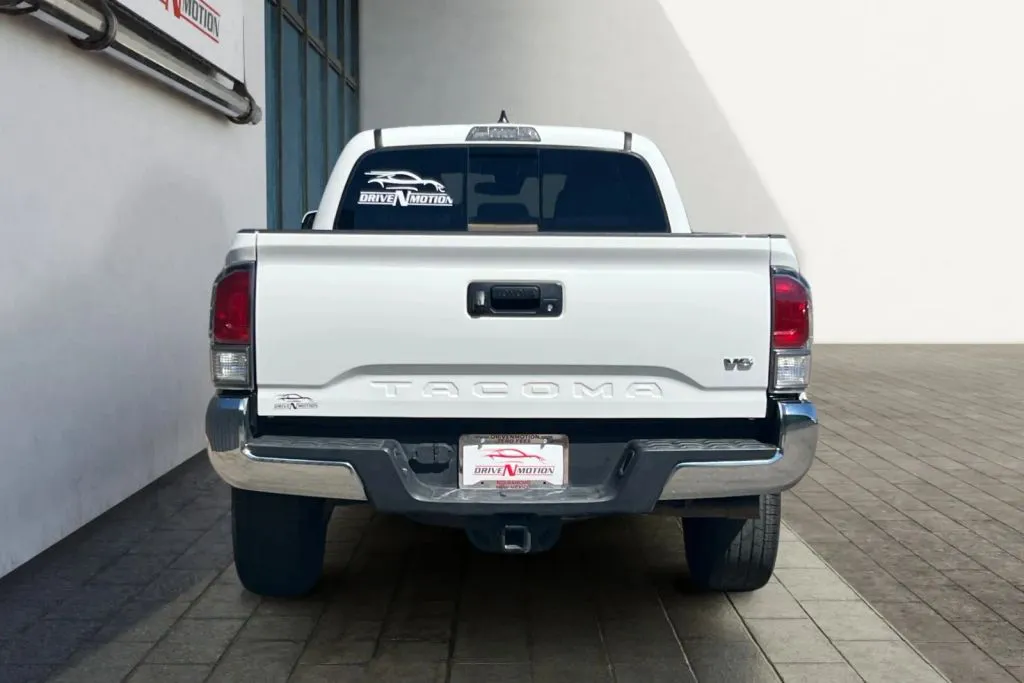 More photos of 2022 Toyota Tacoma Double Cab TRD Off-Road Pickup 4D 6 ft at Drive N-Motion Greeley, CO