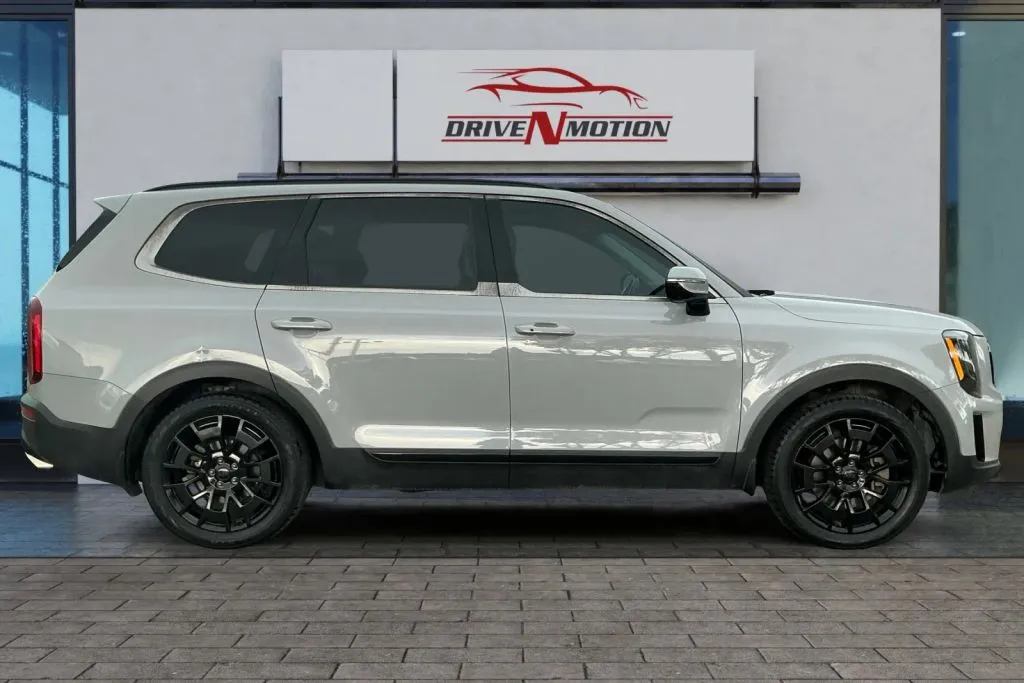 Another view of 2021 Kia Telluride SX Sport Utility 4D for sale in Greeley, CO at Drive N-Motion Greeley