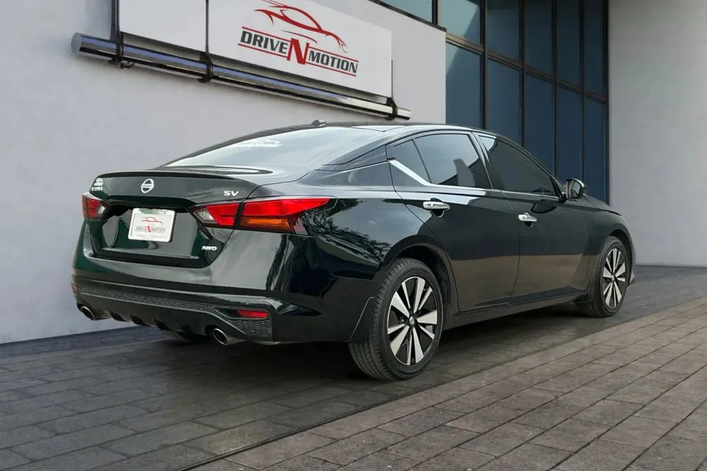 More photos of 2019 Nissan Altima 2.5 SV Sedan 4D at Drive N-Motion Greeley, CO