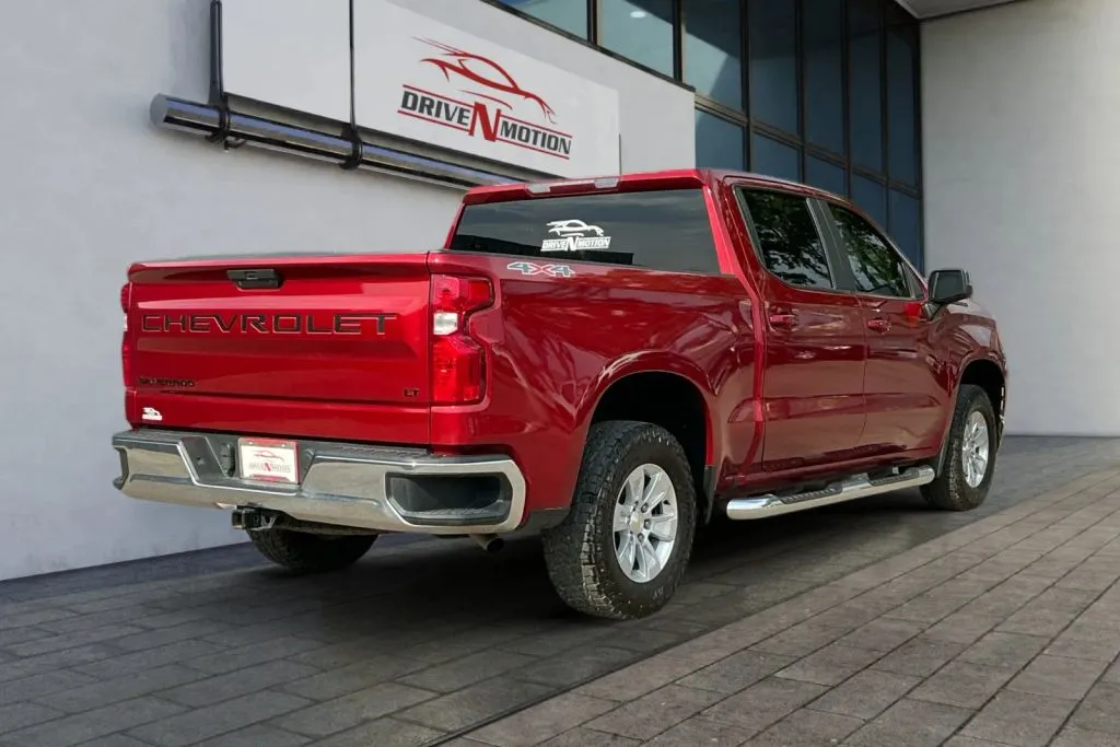 More photos of 2022 Chevrolet Silverado 1500 Limited Crew Cab LT Pickup 4D 5 3/4 ft at Drive N-Motion Greeley, CO