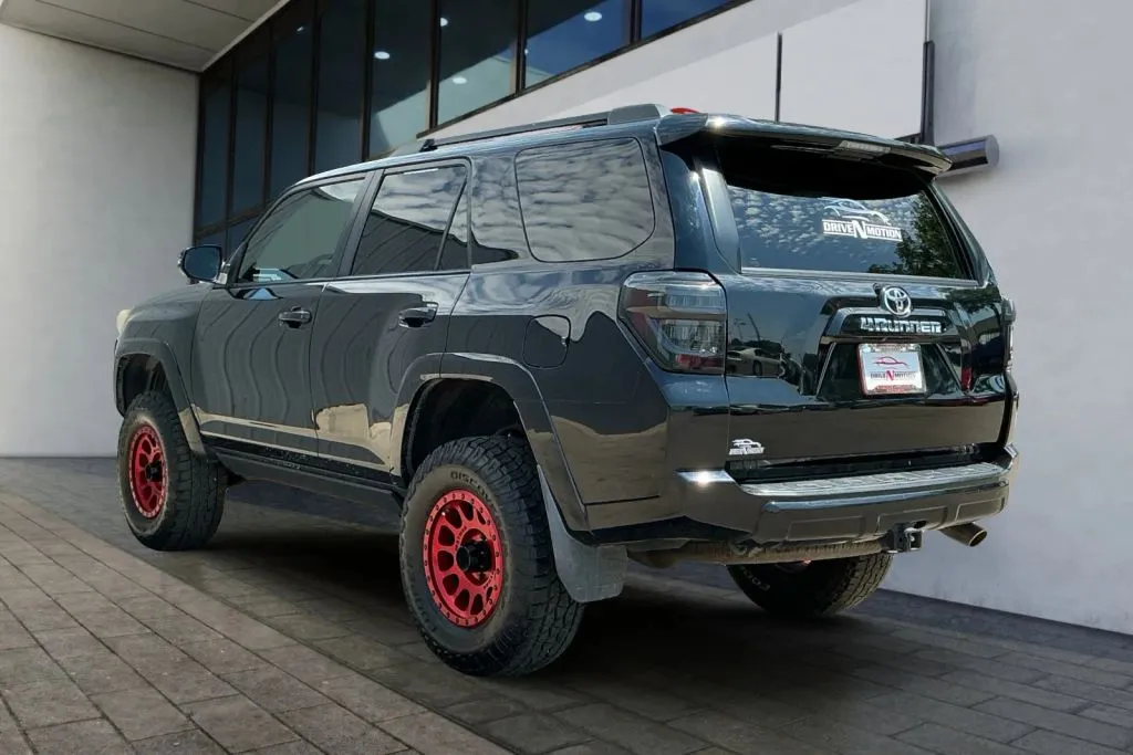 More photos of 2019 Toyota 4Runner TRD Off-Road Premium Sport Utility 4D at Drive N-Motion Greeley, CO