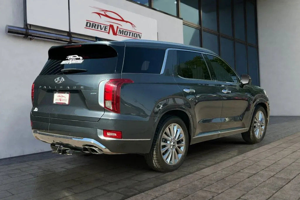 More photos of 2020 Hyundai Palisade Limited Sport Utility 4D at Drive N-Motion Greeley, CO