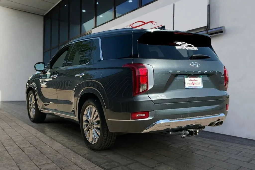 More photos of 2020 Hyundai Palisade Limited Sport Utility 4D at Drive N-Motion Greeley, CO