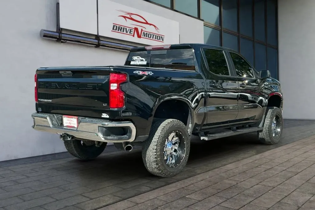 More photos of 2019 Chevrolet Silverado 1500 Crew Cab LT Pickup 4D 5 3/4 ft at Drive N-Motion Greeley, CO